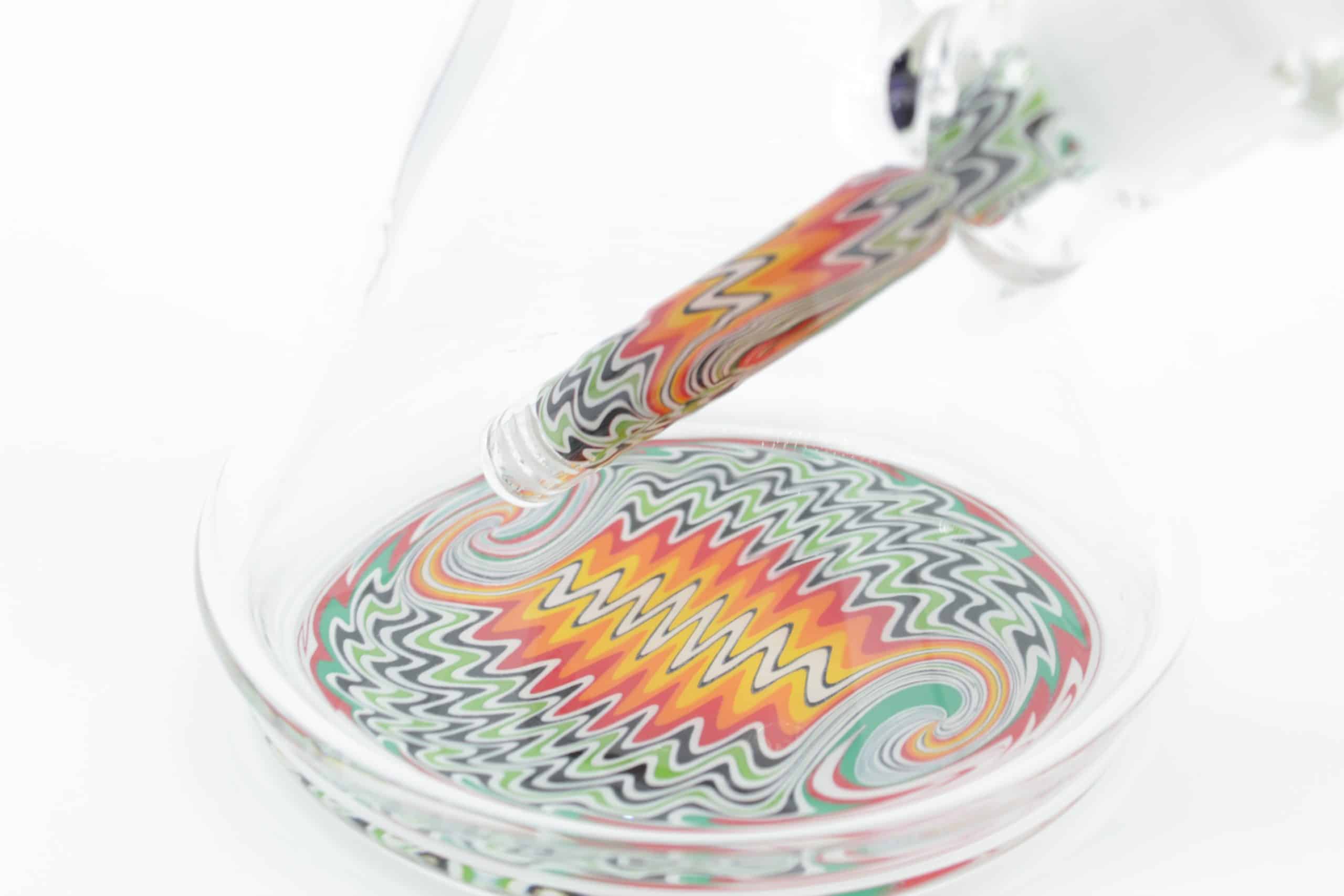 13” Tie-Dye Beaker Bong – Thick Borosilicate Glass with Ice Catcher & Color Downstem - Image 4