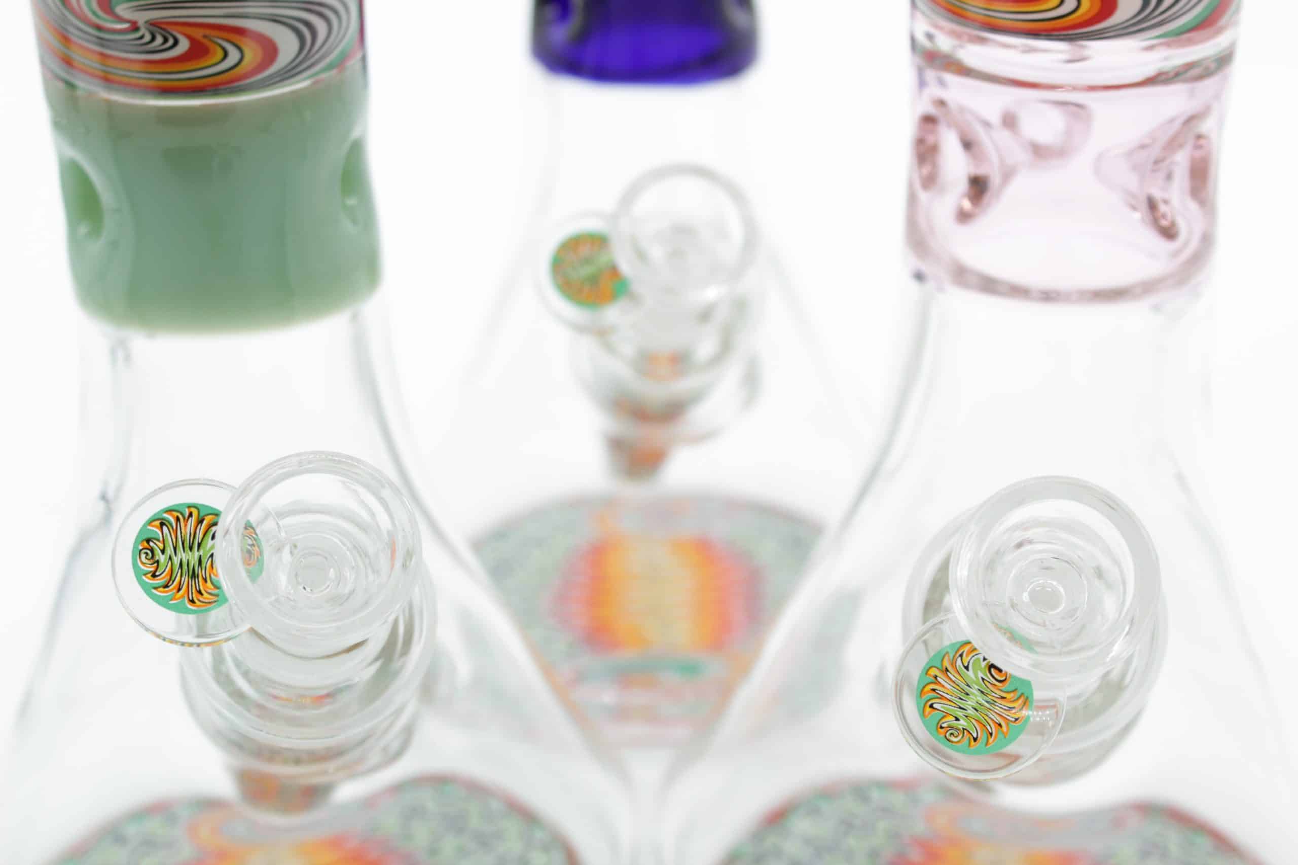 13” Tie-Dye Beaker Bong – Thick Borosilicate Glass with Ice Catcher & Color Downstem - Image 9