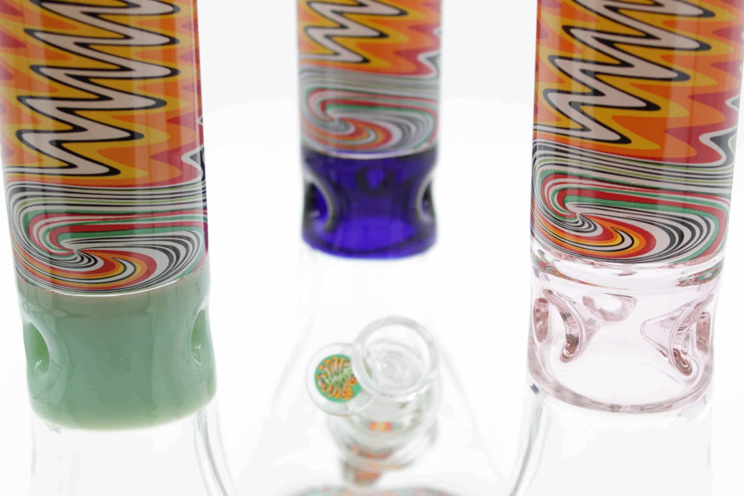 13” Tie-Dye Beaker Bong – Thick Borosilicate Glass with Ice Catcher & Color Downstem - Image 12