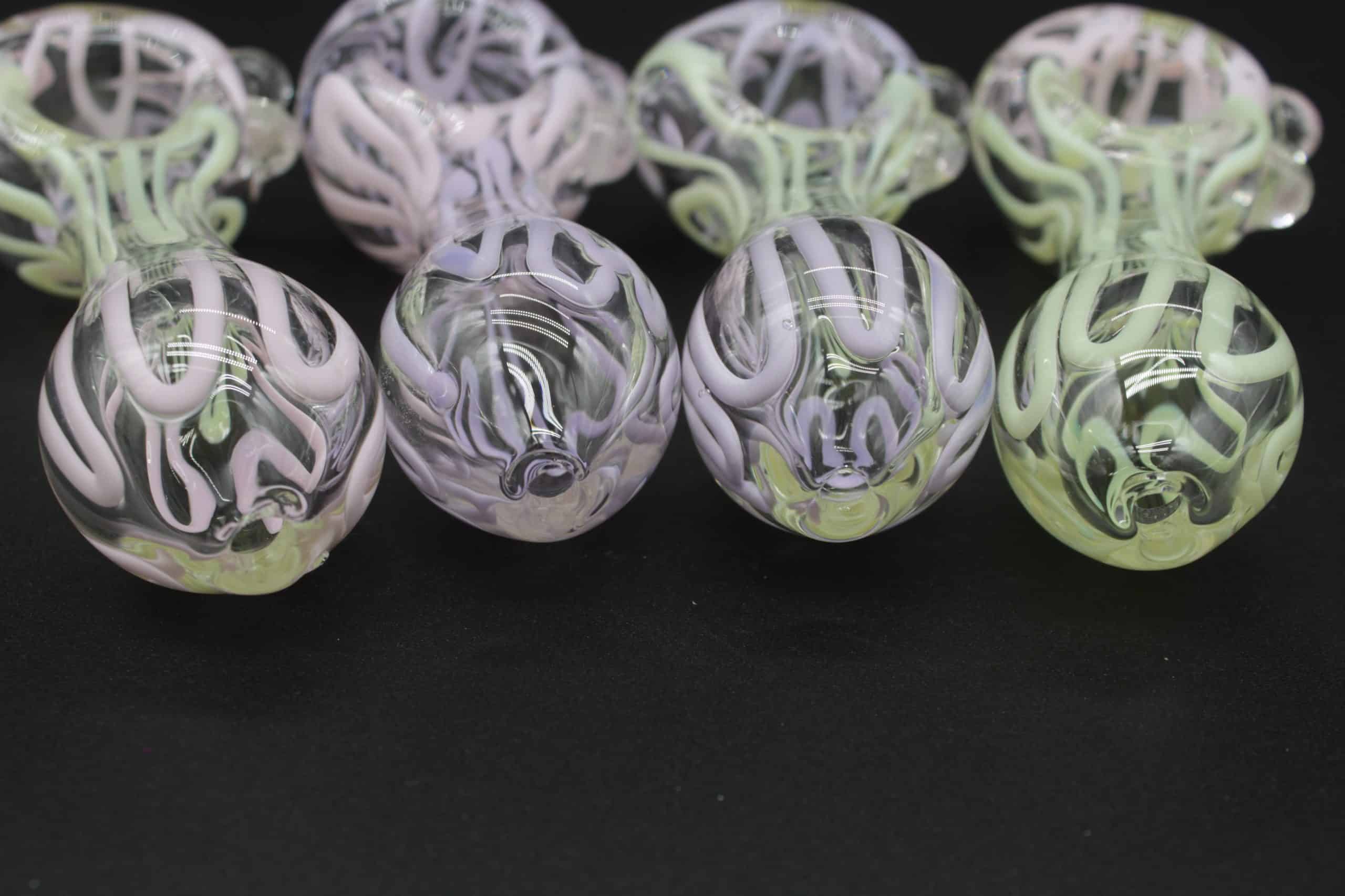 Pastel Squiggle Glass Hand Pipe – 4 Inch Borosilicate Spoon Pipe - Image 2