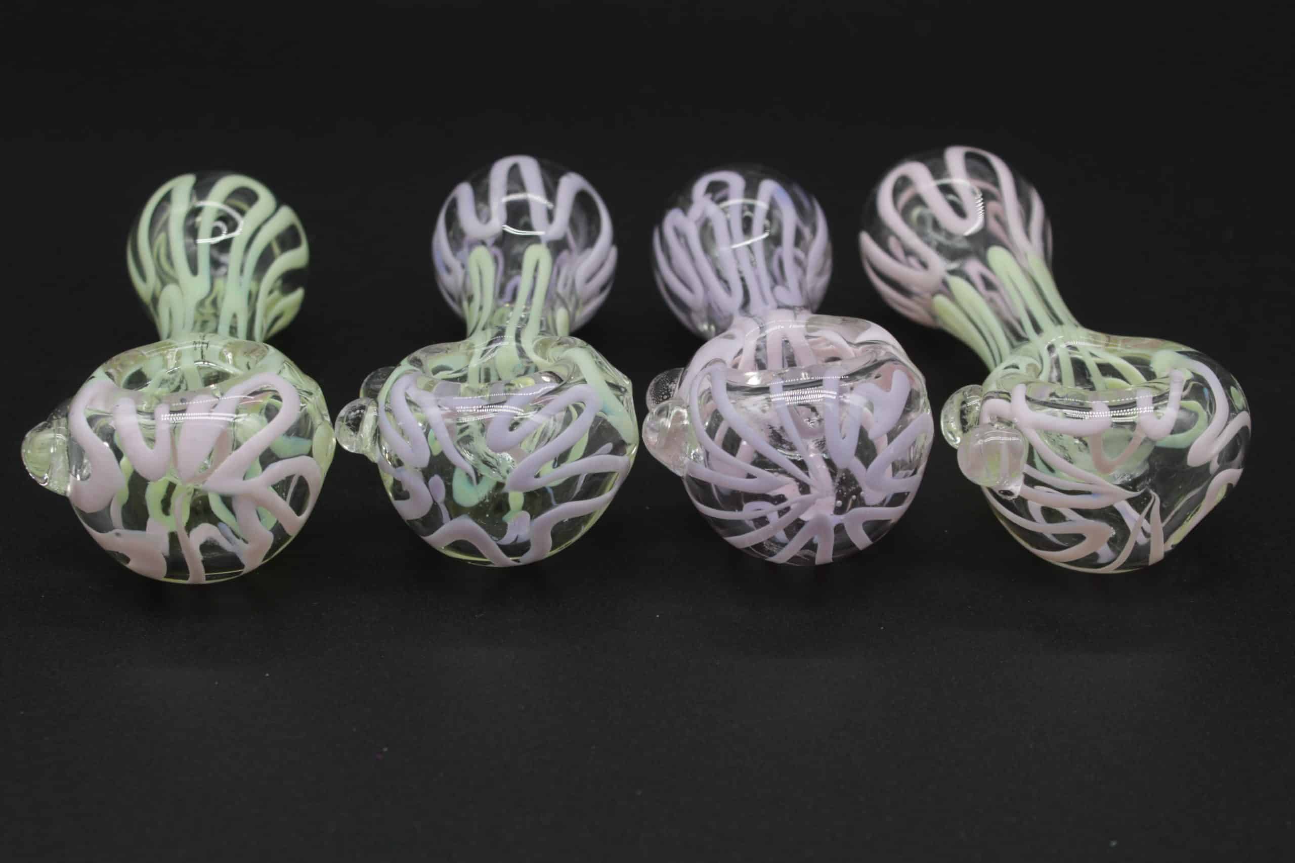 Pastel Squiggle Glass Hand Pipe – 4 Inch Borosilicate Spoon Pipe - Image 4