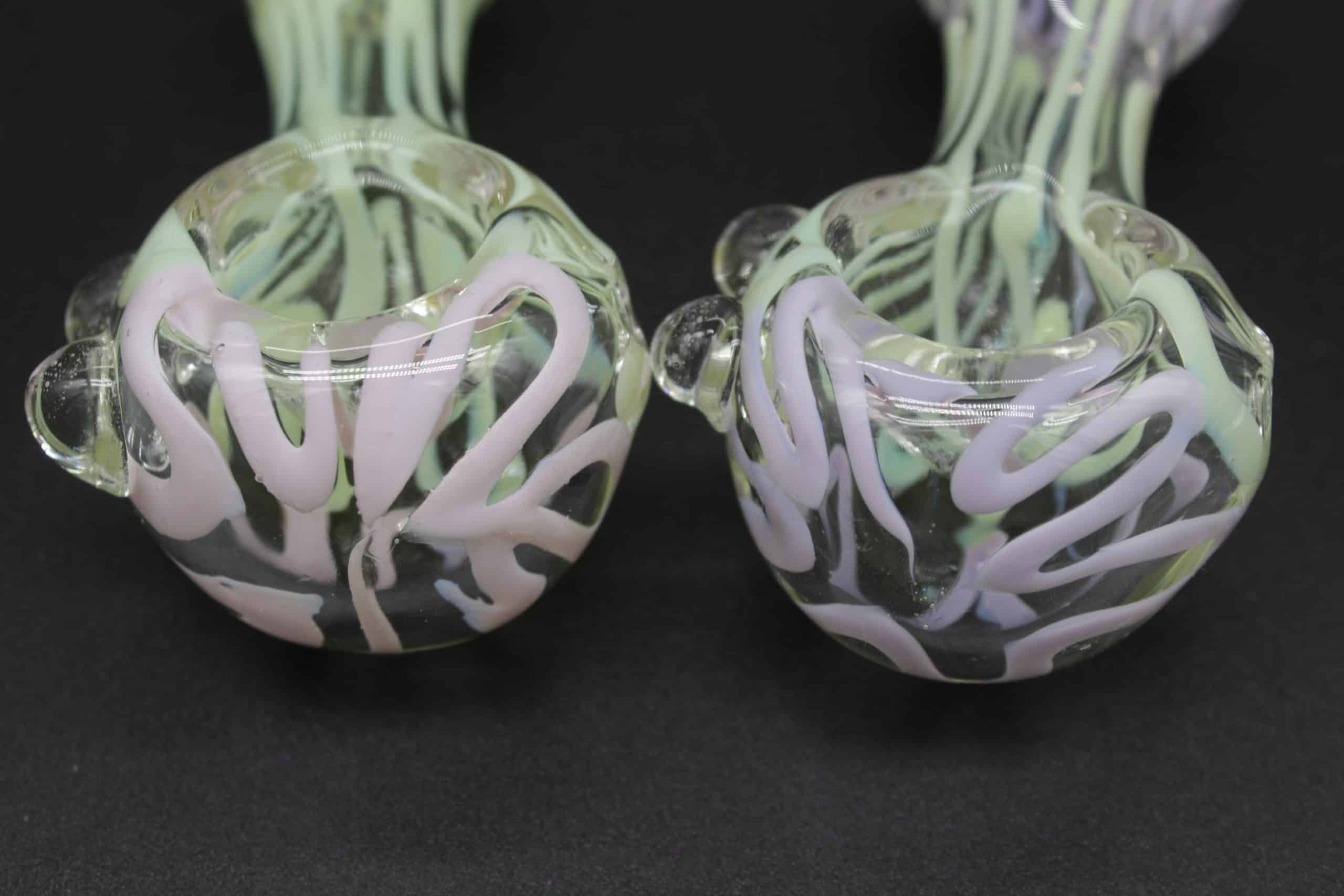 Pastel Squiggle Glass Hand Pipe – 4 Inch Borosilicate Spoon Pipe - Image 7