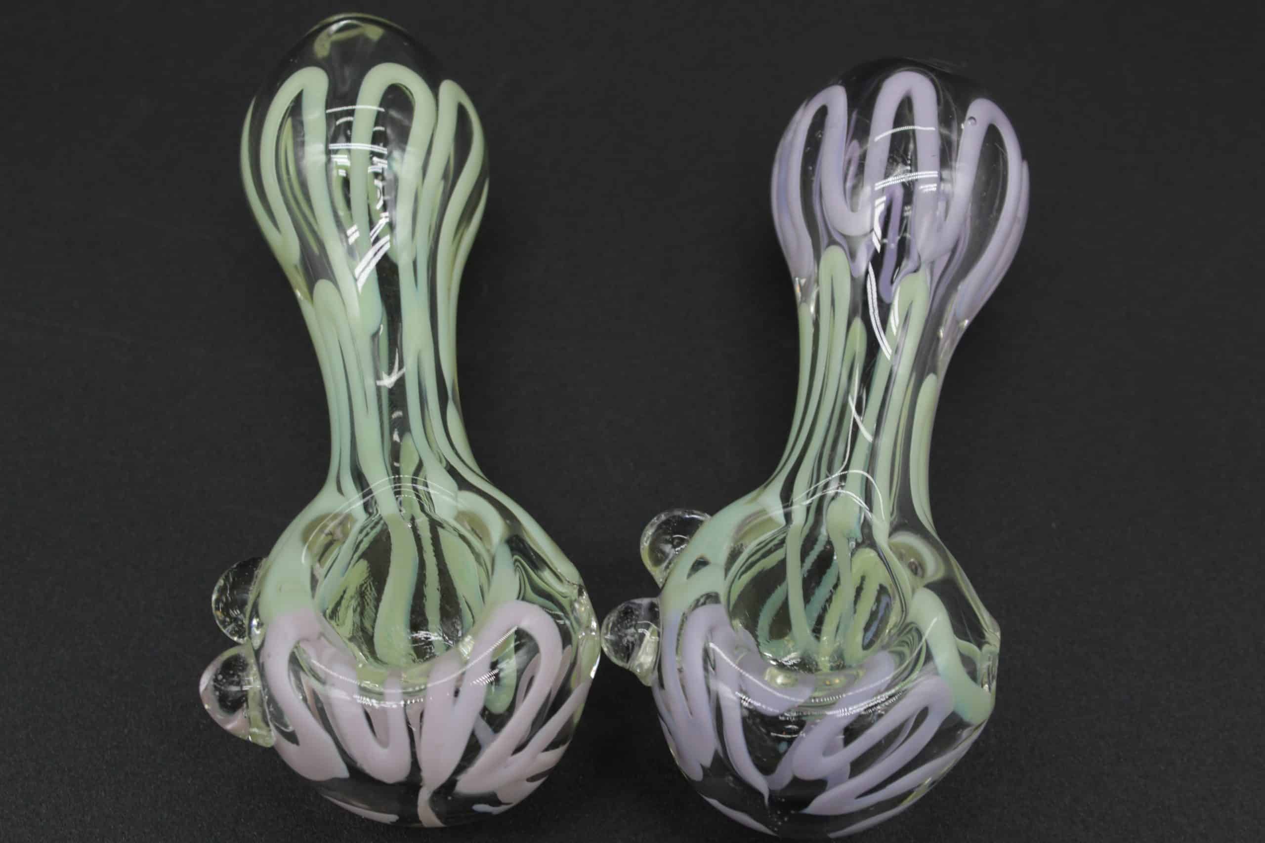 Pastel Squiggle Glass Hand Pipe – 4 Inch Borosilicate Spoon Pipe - Image 8