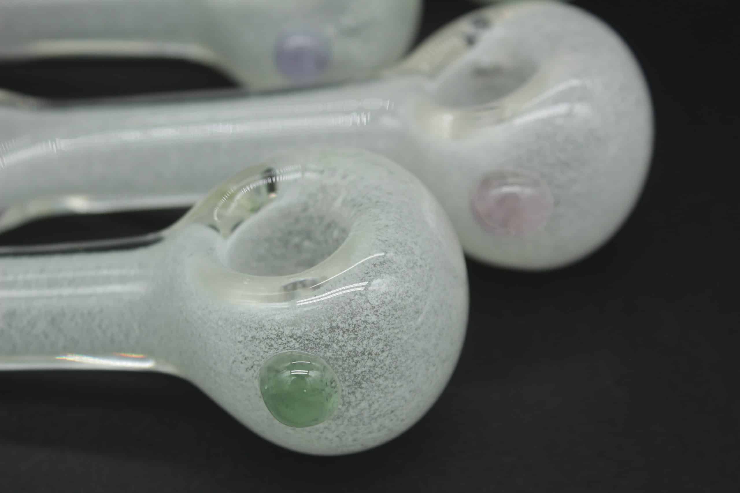 Glow in the Dark Glass Hand Pipe – 4 Inch Borosilicate Spoon Pipe - Image 6