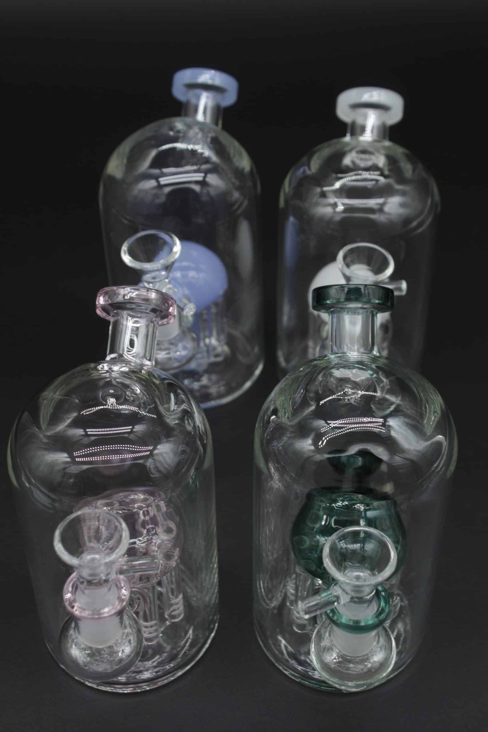 Whimsical Jellyfish Small Water Pipe – 5.5 Inch Borosilicate Glass Bong - Image 4
