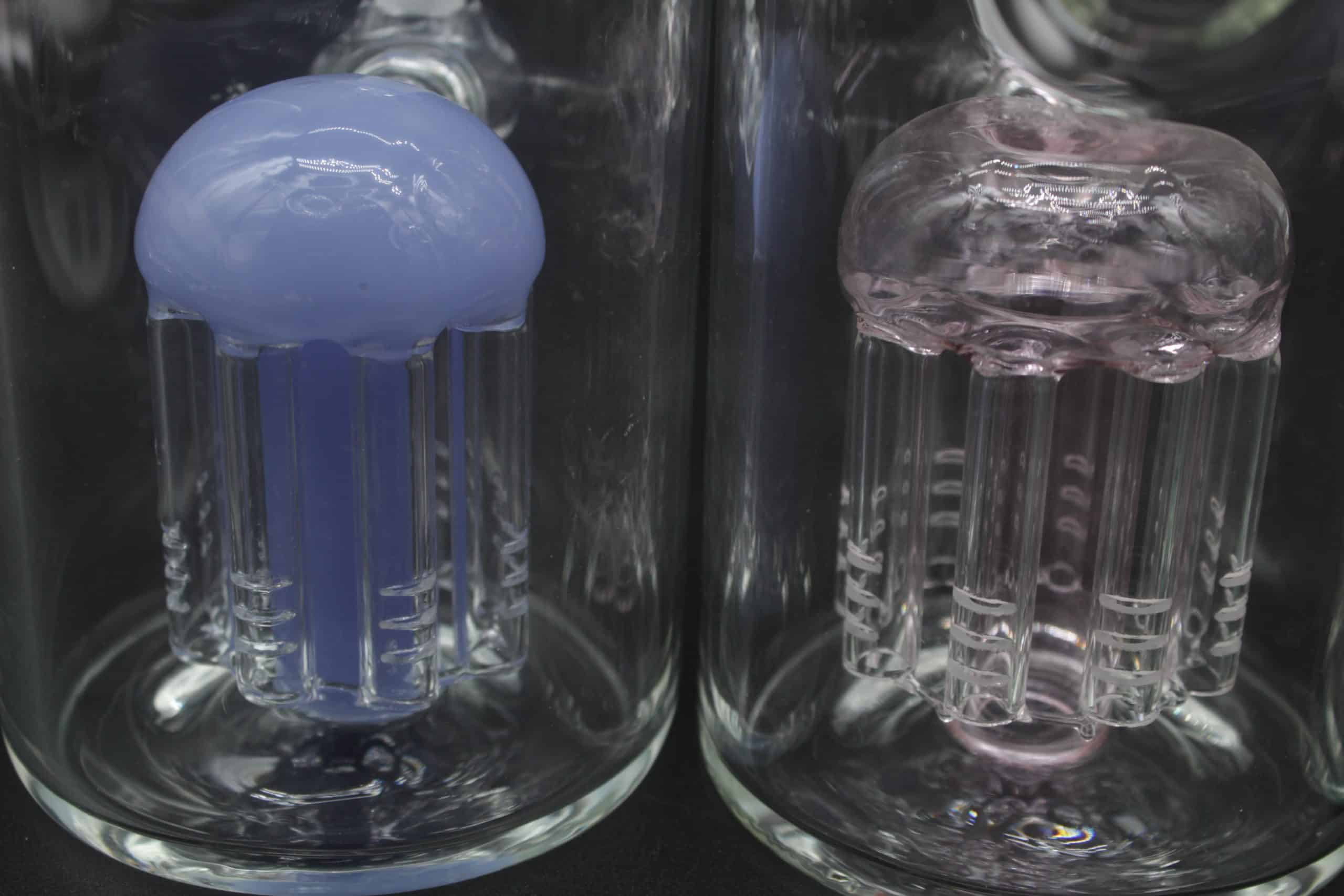 Whimsical Jellyfish Small Water Pipe – 5.5 Inch Borosilicate Glass Bong - Image 6
