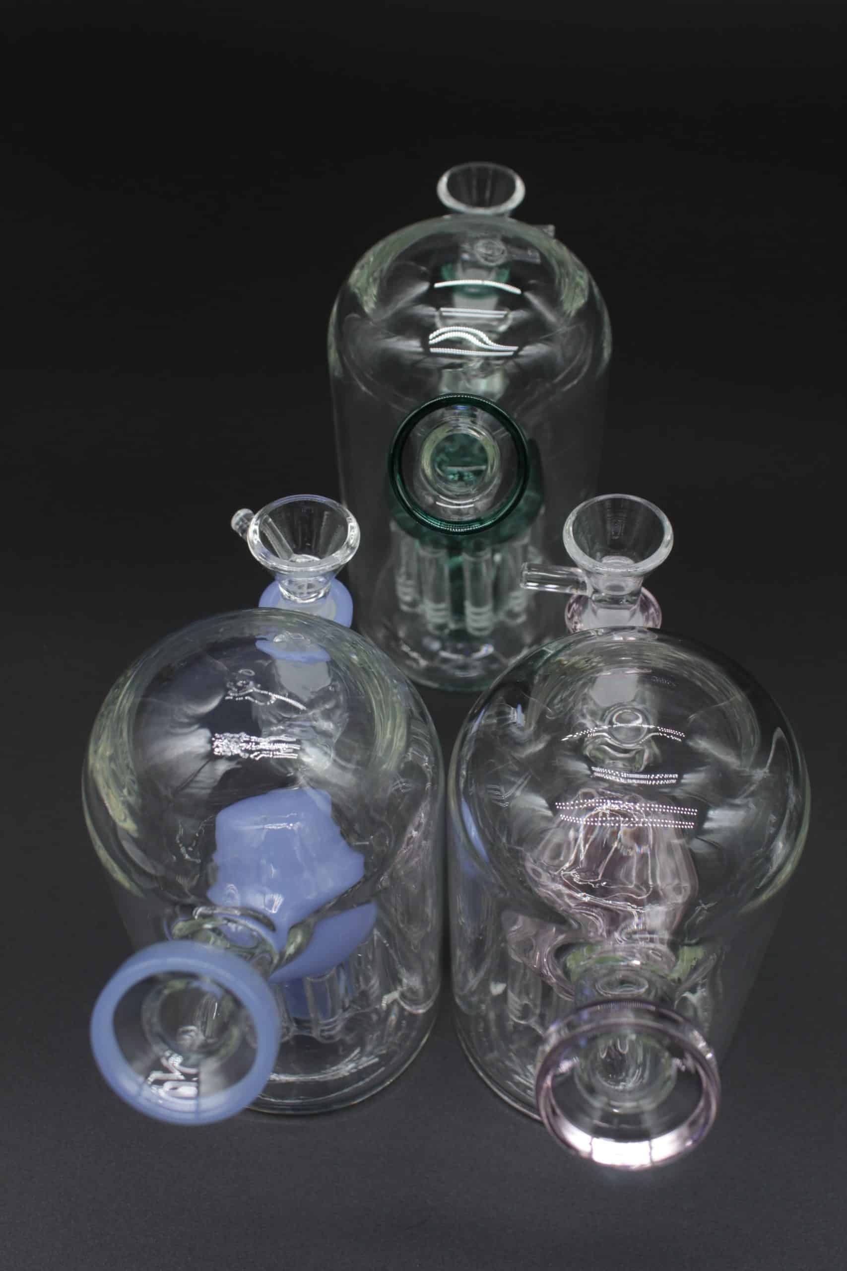 Whimsical Jellyfish Small Water Pipe – 5.5 Inch Borosilicate Glass Bong - Image 10