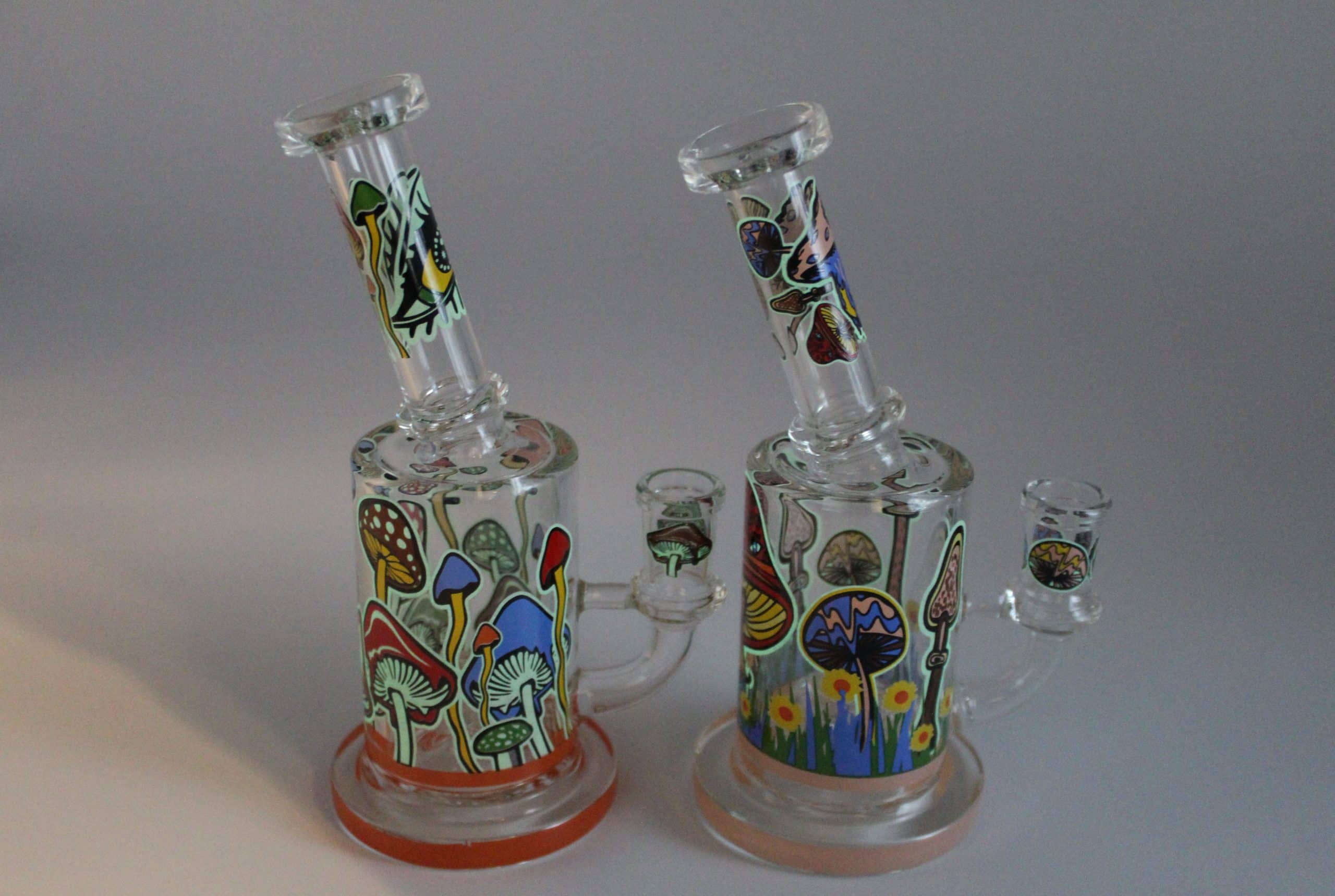 Mushroom Trip Small Dab Rig – 7 Inch Glow in the Dark Perc Glass Rig with Quartz Banger - Image 8
