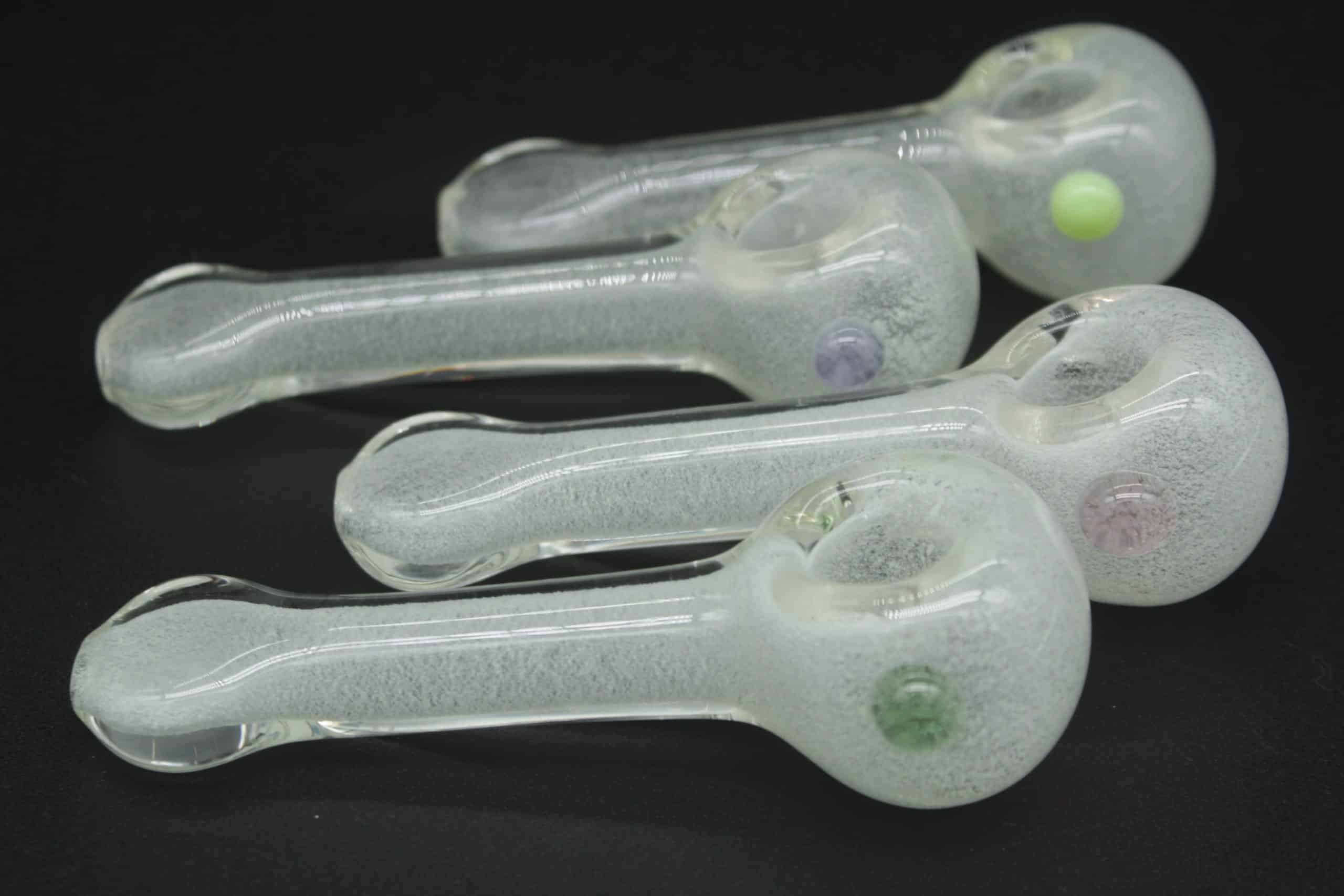 Glow in the Dark Glass Hand Pipe – 4 Inch Borosilicate Spoon Pipe - Image 2